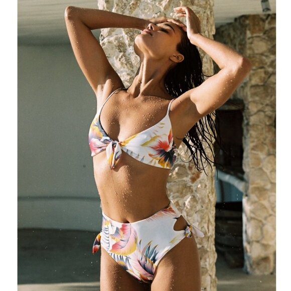 L*Space Bummin' Bikini Bottom - Picture 2 of 7